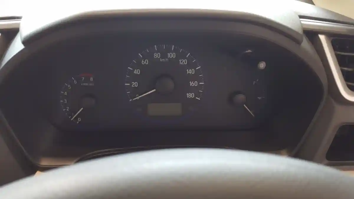 Foto - Fitur Dan Perbedaan Tiap Varian Honda Mobilio Facelift