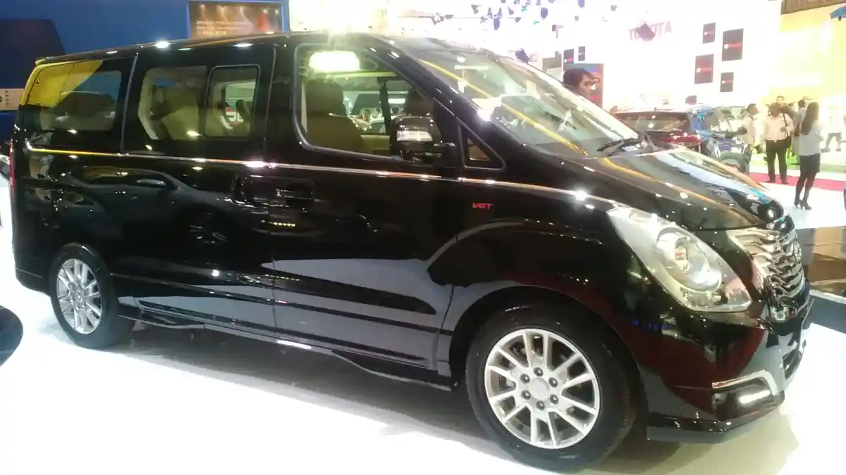 Berita - Hyundai H-1 Terbaru Resmi Hadir, Tipe Terendah Rp 417 Juta Saja 