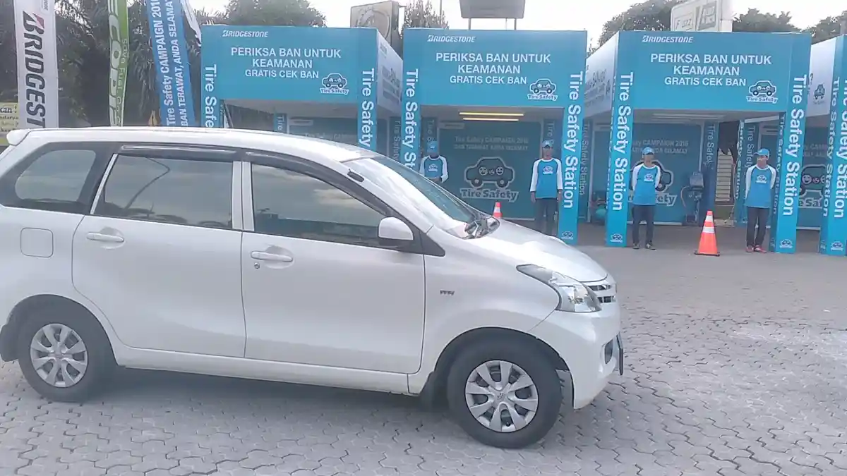 Berita - Bridgestone Tire Safety Tahun Kedelapan, Serukan Kesalamatan Mengemudi Dari Ban