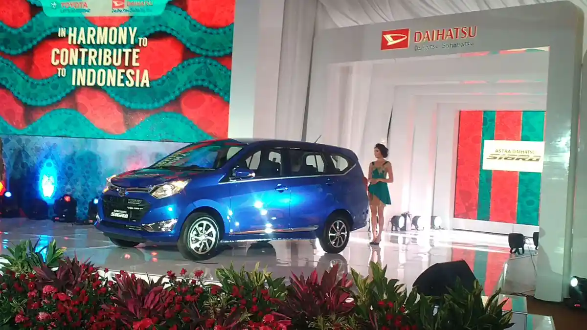 Berita - Ini Prediksi Resmi Harga Dan Spek Daihatsu Sigra