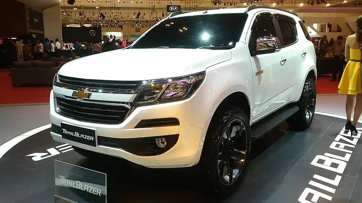 Berita - Ini Bocoran Harga Dan Fitur Chevrolet Trailblazer 2017 
