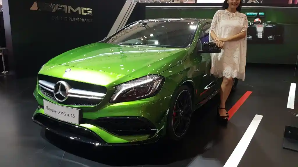 Foto - Begini Spek Dan Harga 4 Varian Mercedes-AMG Yang Mejeng Di GIIAS 2016