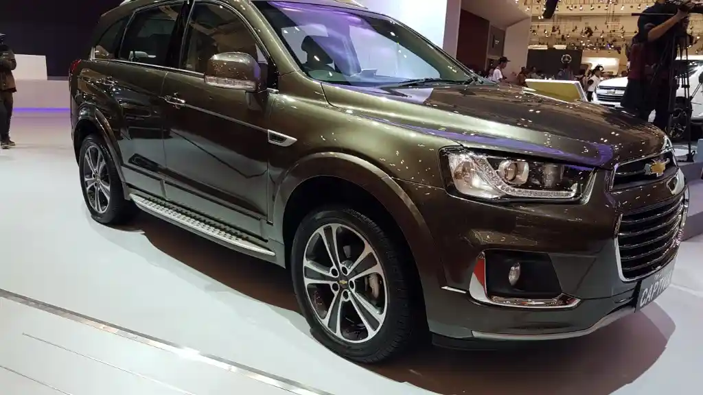 Foto - GALERI FOTO: Chevrolet Captiva 2016 (11 Foto)