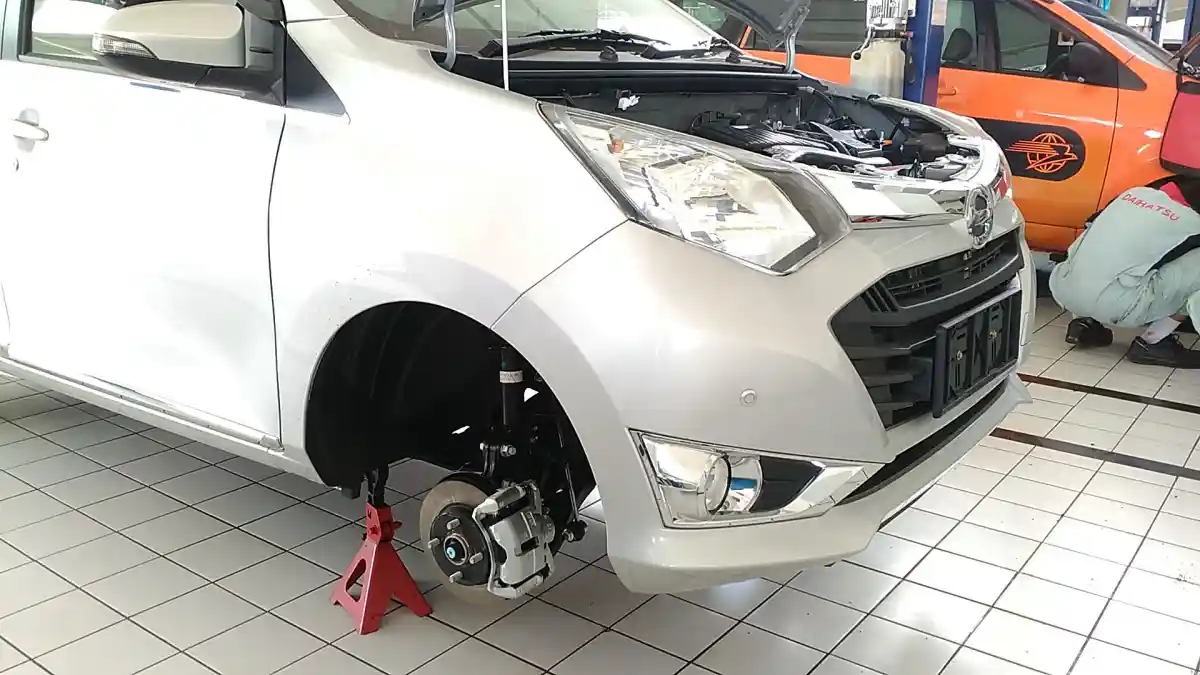 Foto - Sokbreker Rusak? Ini Ciri Utamanya 