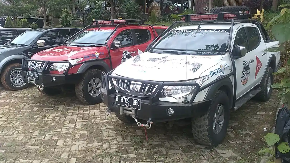 Berita - Mitsubishi Triton Ingin Curi Pasar Ford Ranger