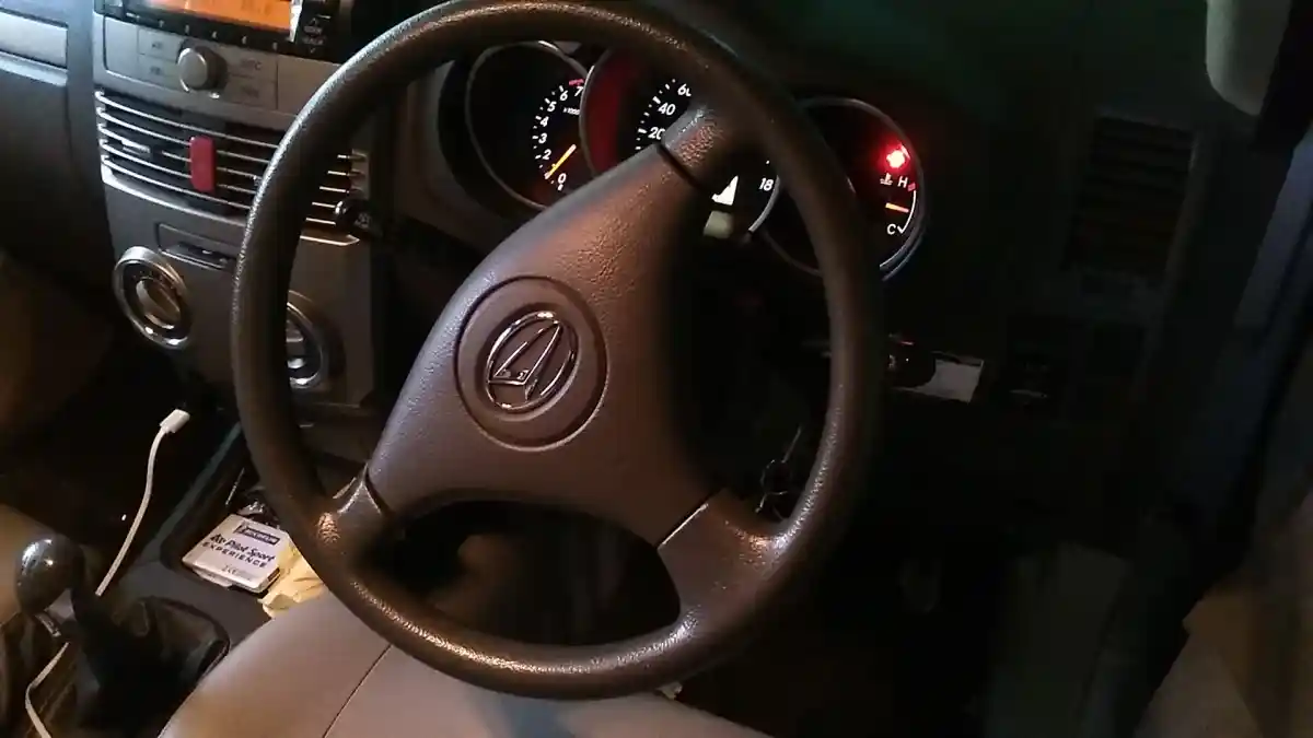 Tips - Setir Mobil Anda Miring, Ini Penyebabnya