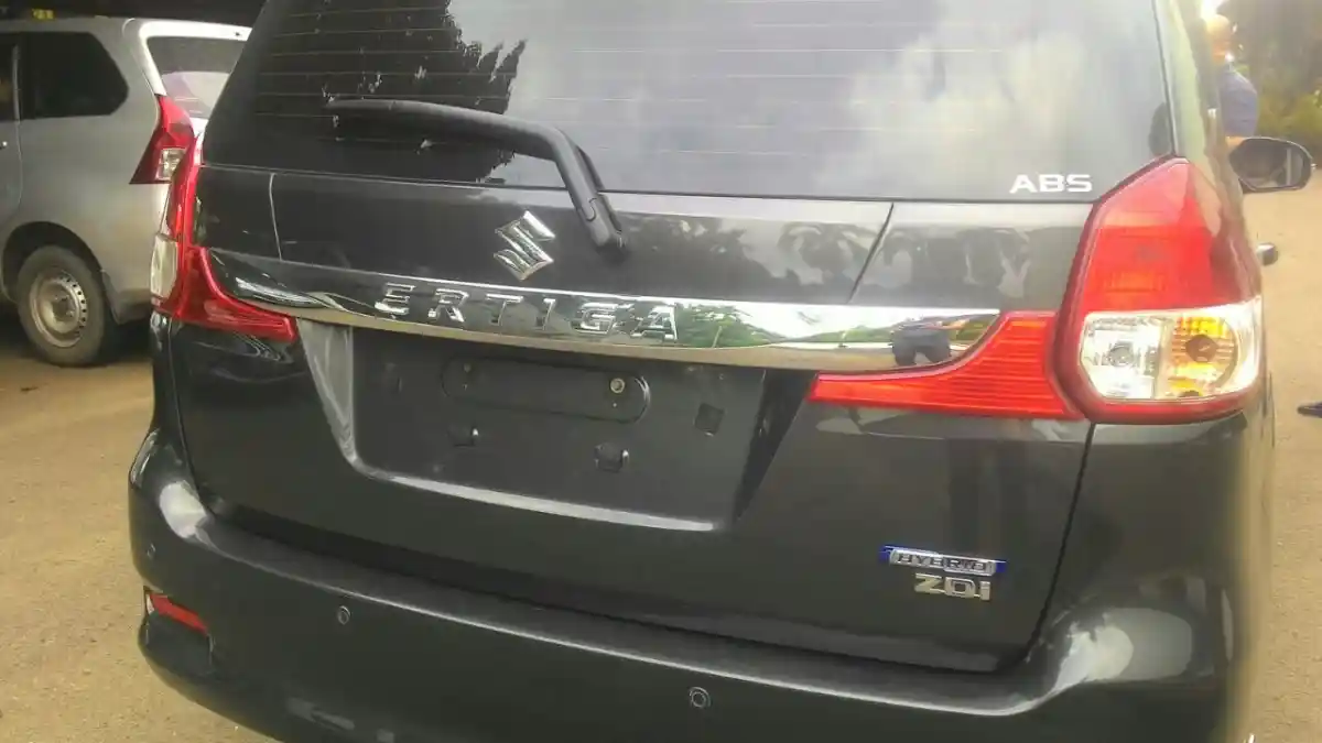 Foto - SPY SHOT: Suzuki Ertiga Diesel 2017 di Cikarang