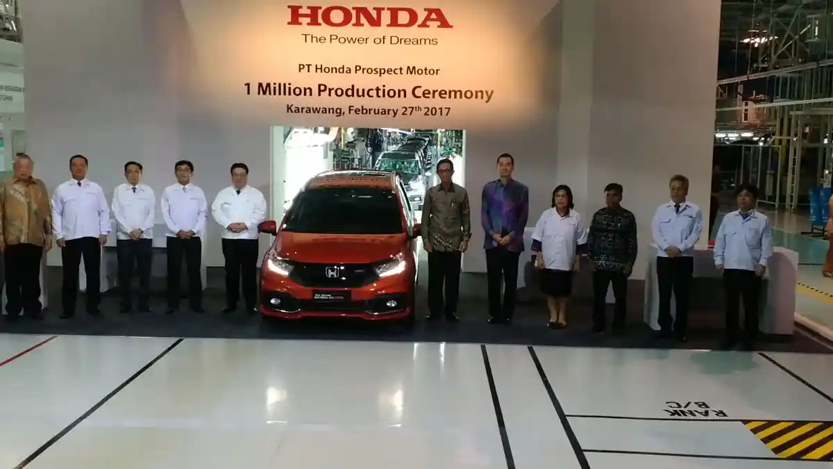 Berita - Honda Indonesia Rayakan Produksi 1 Juta Unit, Terus Genjot Model CKD