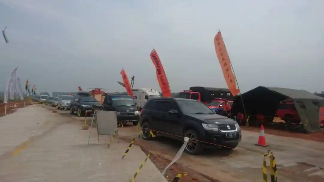 Tips - Jalan Tol Baru Berdebu dan Berkerikil. Malapetaka Bagi AC Mobil?