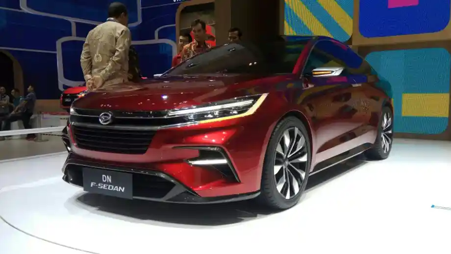 Berita - GIIAS 2017: Daihatsu Pamerkan Konsep Sedan Untuk Pertama Kalinya di Dunia