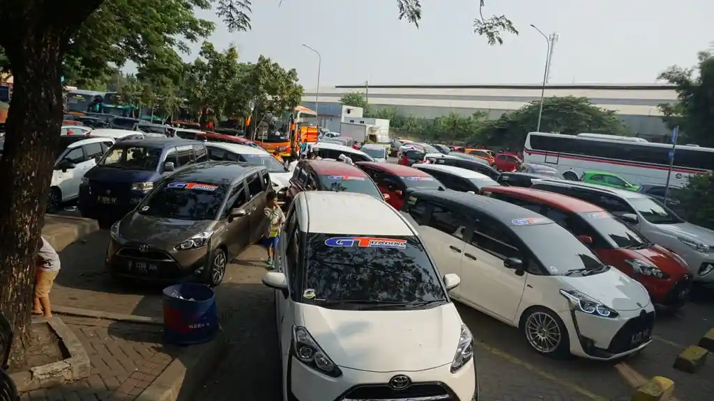 Berita - Toyota Sienta Community Touring Pertama Kali, Sekaligus Uji Fitur Ini