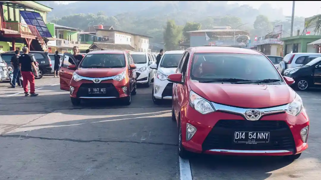 Foto - Daihatsu Sigra Jadi Primadona di Tengah Ekonomi Stagnan