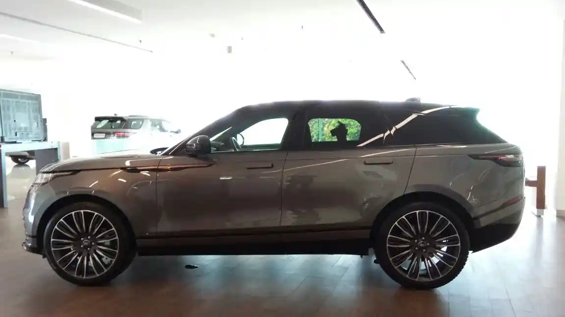 Foto - GALERI: Range Rover Velar 2017 Indonesia (14 Foto)