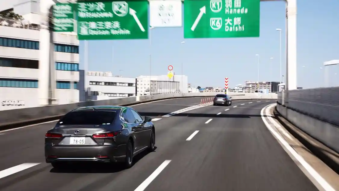 Foto - Belum Ada Lexus Dengan Turbo di Indonesia? Ini Alasannya