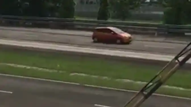 Foto - SPY SHOT: Nissan Note di Proving Ground Bridgestone Karawang