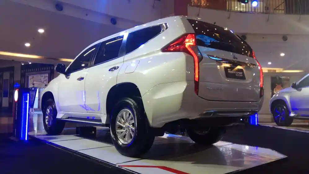 Foto - Toyota Fortuner Jadi yang Paling Laris di Kelasnya Selama 2018
