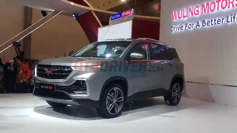 Foto - Kesaksian Pemotret SpyShot Wuling SUV di Tol