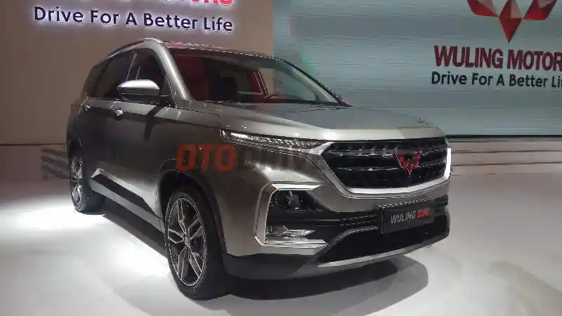 Foto - Kesaksian Pemotret SpyShot Wuling SUV di Tol