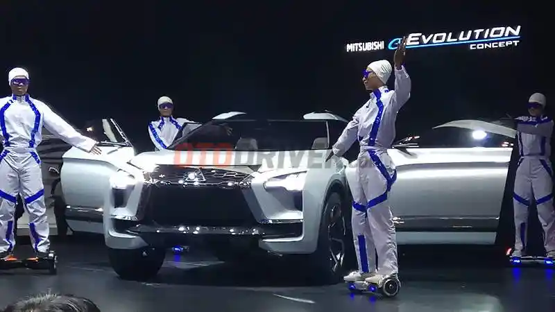 Foto - Sudah Keliling Panggung Internasional, Titisan Mitsubishi Lancer Evolution Tampil di GIIAS 2018