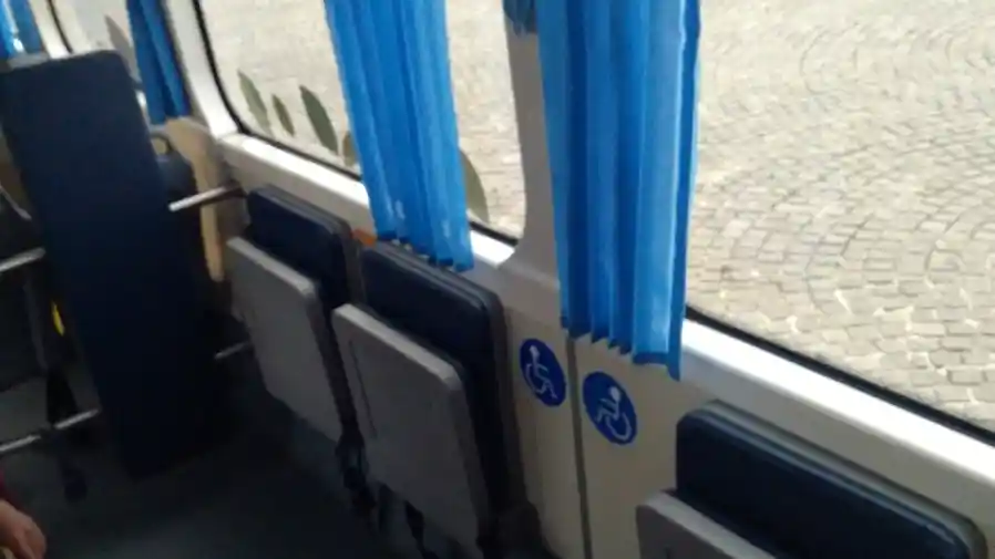 Foto - Impresi Singkat Ujicoba Bus Listrik Lower Deck, Mirip Metromini?