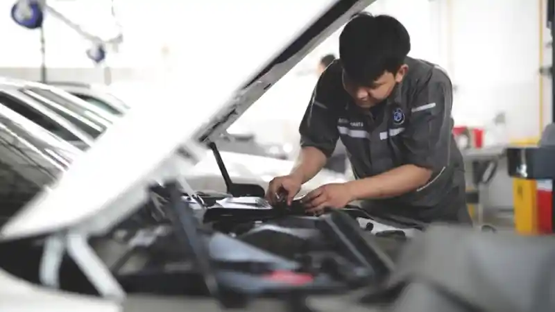 Foto - BMW Astra Siap Evakuasi Unit yang Jadi Korban Banjir