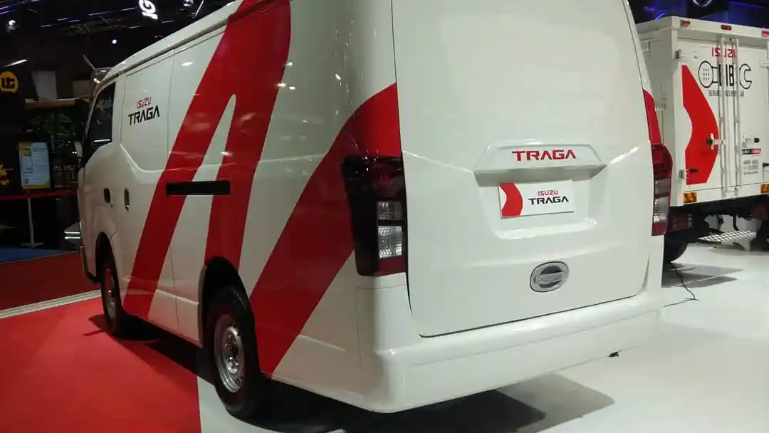 Foto - Isuzu Pamerkan Traga Blind Van, Menguji Animo Masyarakat