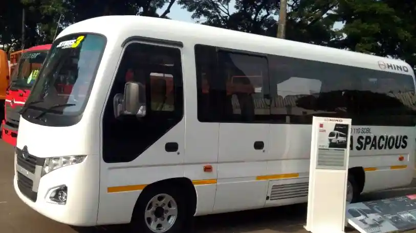Van - Mengenal Hino 110 SDBL Extra Spacious, Mikrobus Terpanjang di Kelasnya