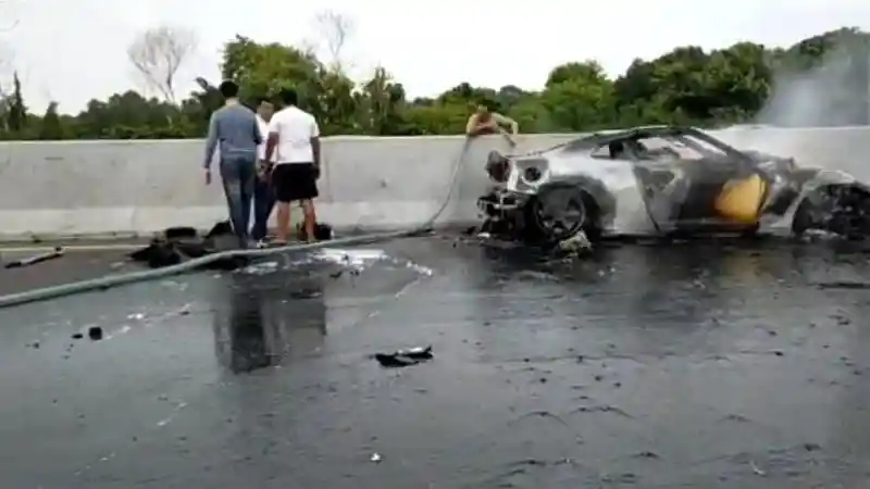 Foto - Menakar Harga Nissan GT-R Maut Jagorawi