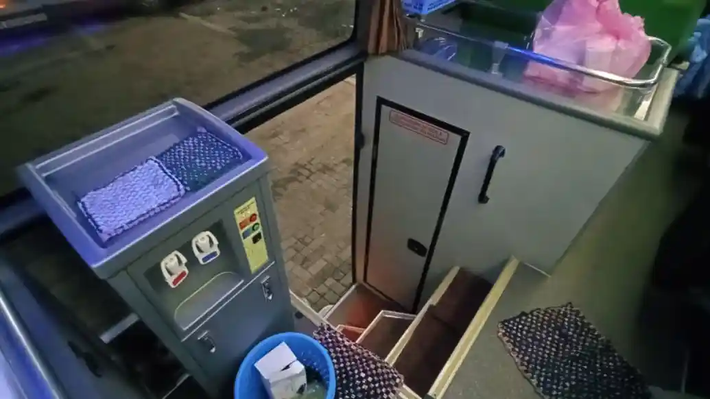 Foto - Begini Sensasi Perjalanan Semarang-Jakarta Dengan PO Berlian Jaya