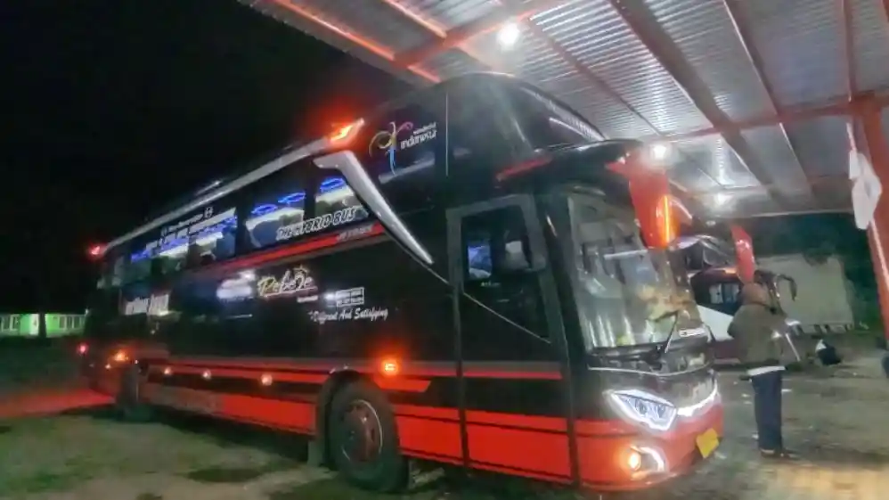 Foto - Begini Sensasi Perjalanan Semarang-Jakarta Dengan PO Berlian Jaya