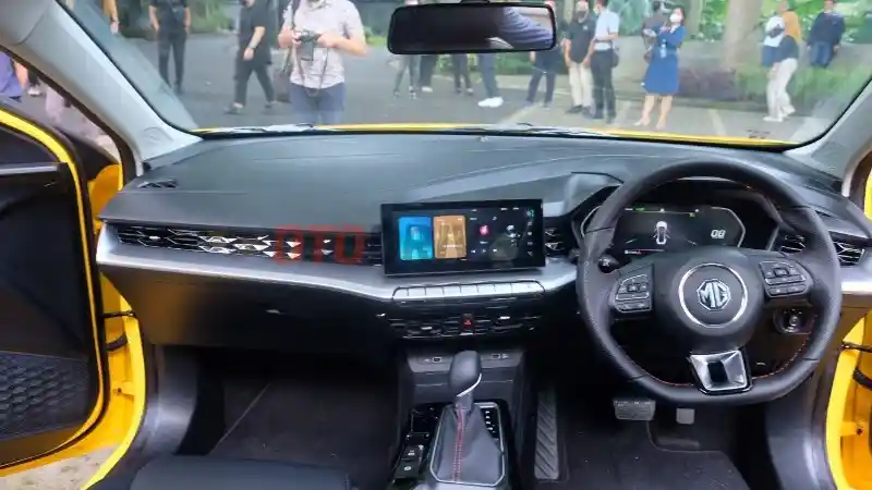 Foto - Apakah Momen Kebangkitan Pasar Sedan Indonesia dengan MG 5 GT? 