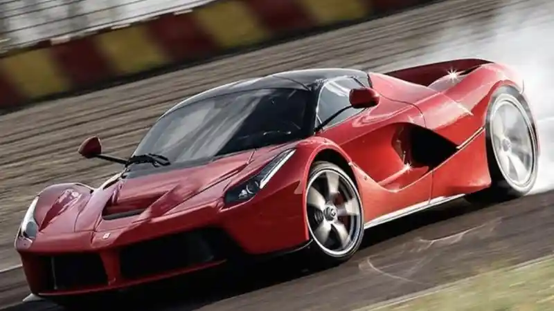 Foto - Mesin Mobil Kurang Optimal, Pilih Lakukan Italian Tune Up atau Service Berkala?