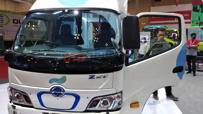 Foto - Ini Daftar Mobil Listrik Murni di GIIAS 2022, Mulai Mobil Penumpang Hingga Komersial 