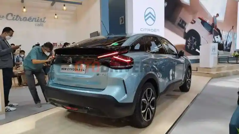 Foto - Bonjour, Citroën Resmi Re-Entry Pasar Indonesia, Pesan Sekarang Delivery Tahun Depan