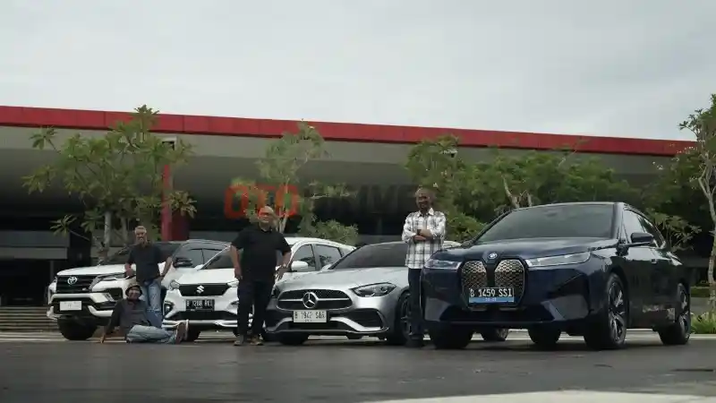 Berita - Ini Pengalaman Berkendara Tim Otodriver I pada Holiday In Style 2022
