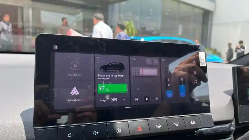 Foto - Mencicip MG4 EV Rute Jakarta- Bandung 