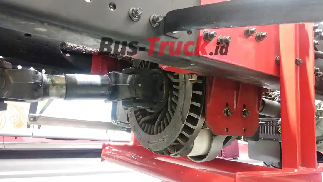 Foto - GIIAS 2024: Hino Rilis Truk Dengan Sistem Rem ‘Safety’