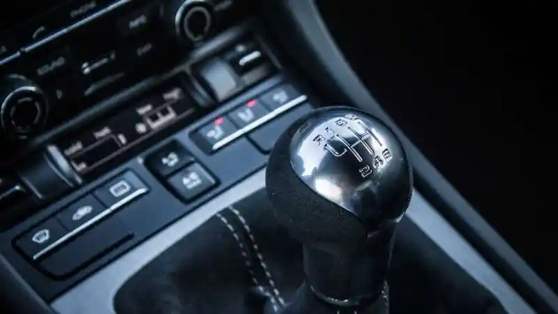 Tips - Jangan Diulang, Kebiasaan Buruk Ini Bisa Buat Kopling Cepat Aus