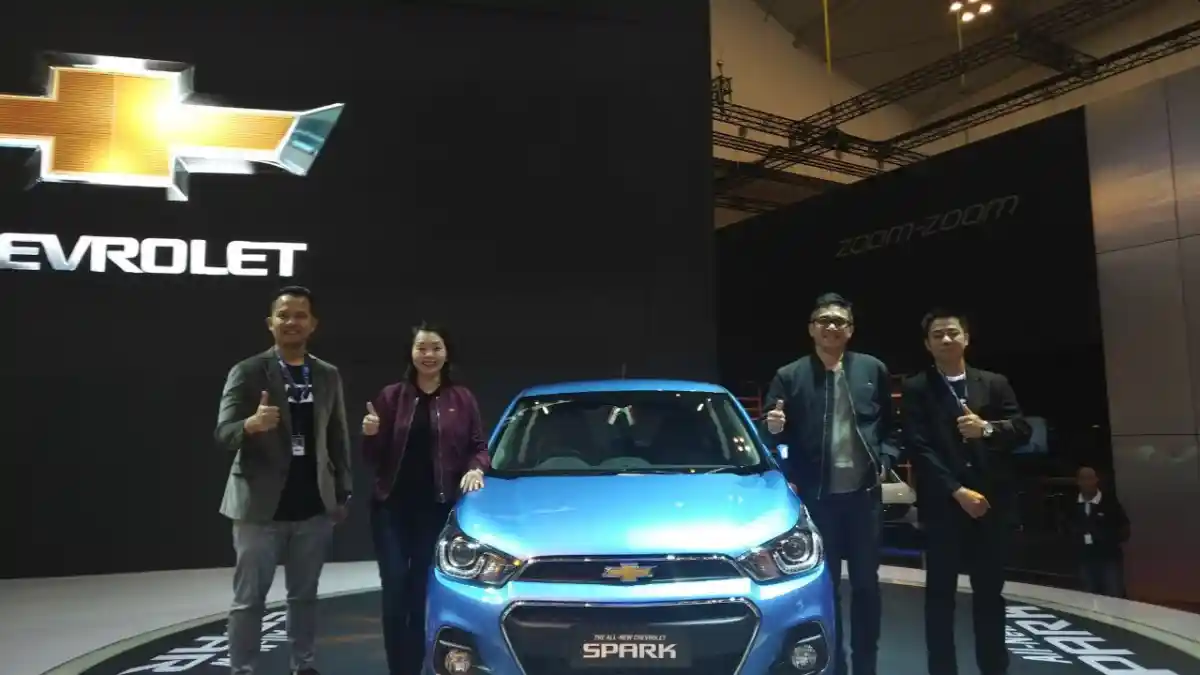 Foto - Chevrolet Persilakan Kalangan Pelajar Memodifikasi Spark, Ada Hadiahnya
