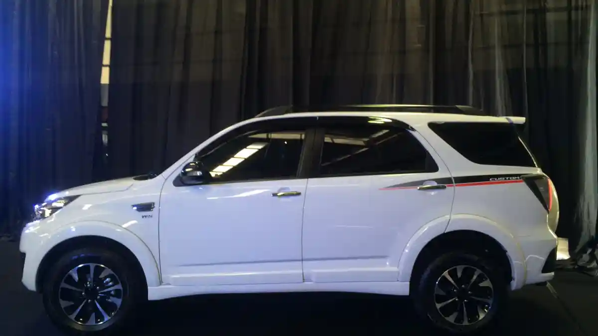 Berita - Galeri: Ini Foto Detail Daihatsu Terios R Custom