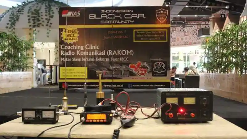 Foto - Komunitas Mobil Warna Hitam Membentuk Divisi RAKOM