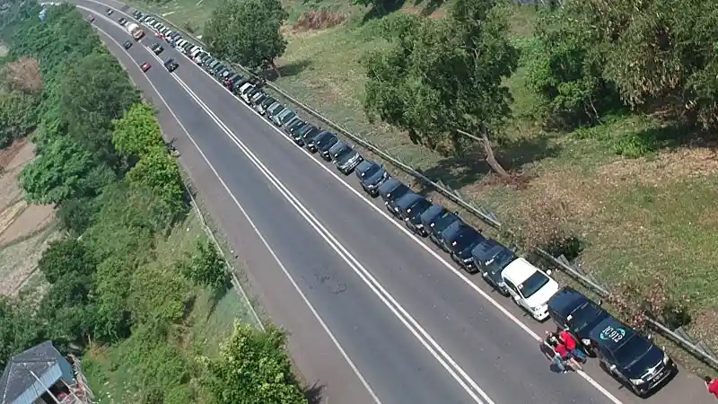 Tips - Komunitas Kijang Innova Adakan Sekolah Kaki Kanan, Apa Itu?