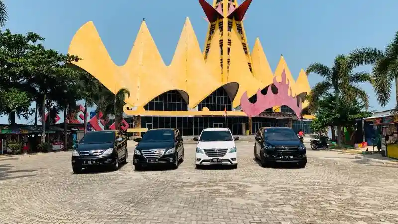 Berita - Komunitas Kijang Innova Tanam Ribuan Bibit Bakau Untuk Perayaan Ulang Tahun