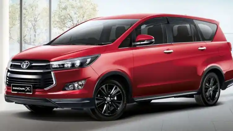 Foto - Fortuner dan Innova Versi Malaysia Dapati Peningkatan Infotainment