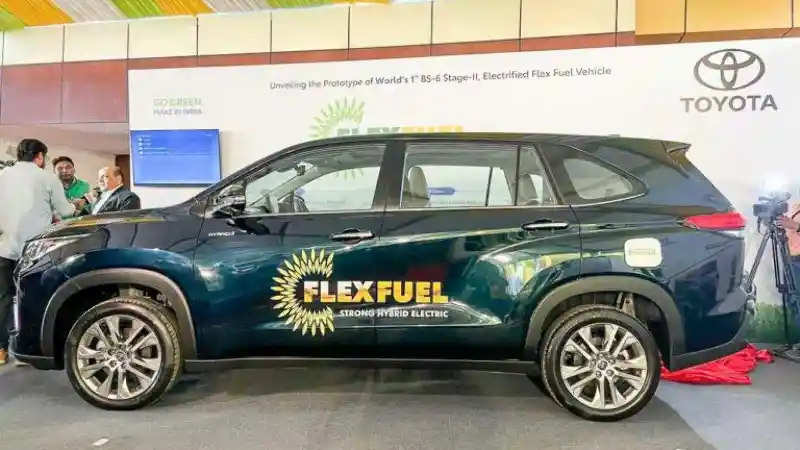Foto - Prototype Toyota Innova Hycross Flex Fuel Hadir Di India