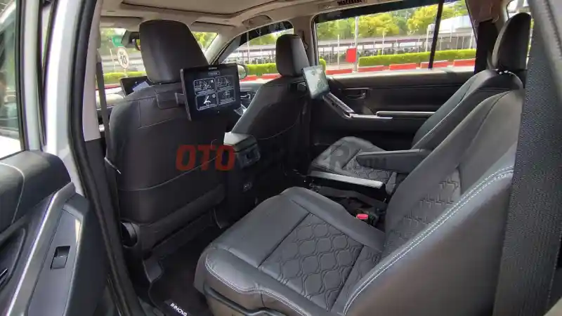 Foto - Zenix Hybrid Yang Digunakan Paus Fransiskus Sedang Diskon Rp 15 Juta, Lihat Keunggulan dan Harganya Saat Ini