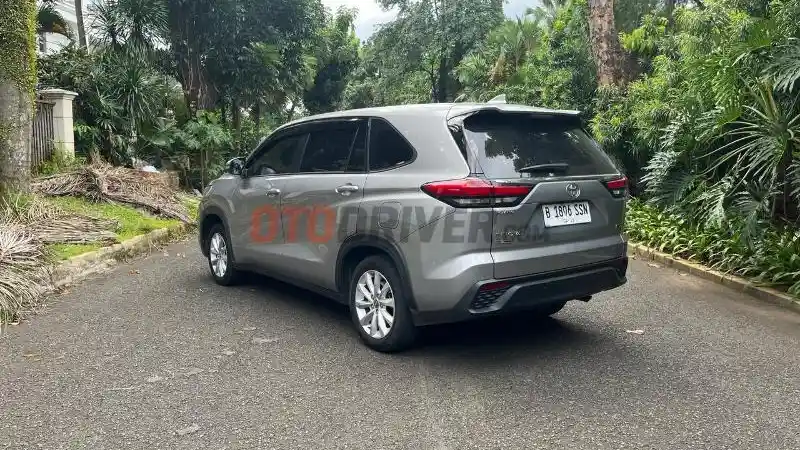 Foto - Seberapa Irit Kijang Innova Zenix Non Hybrid?