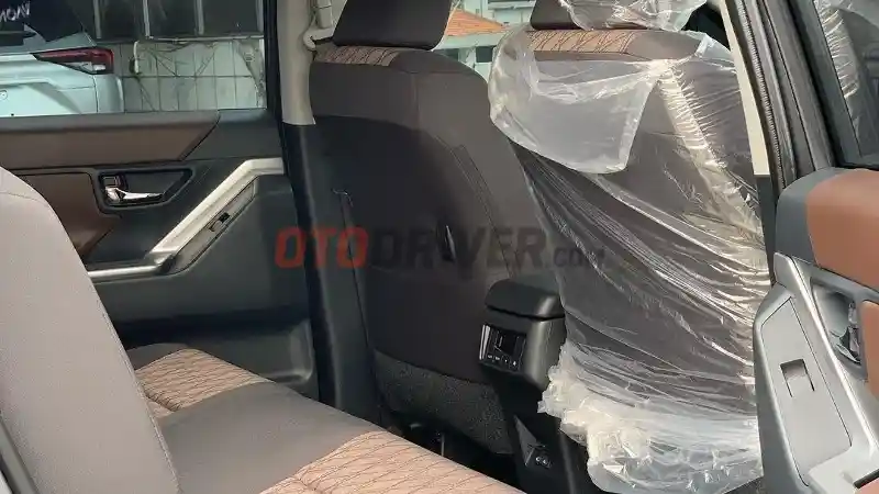 Foto - Innova Zenix Tipe Terendah Angsurannya Mulai Rp 9 Juta