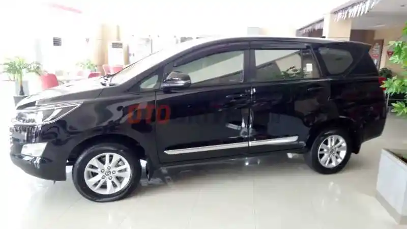 Foto - Dengan Angsuran Mulai Rp 5 Jutaan Perbulan, Silakan Bawa Pulang Innova