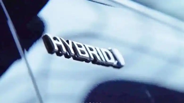 Berita - Inilah Alasan Toyota Tanggalkan Mesin Diesel Pada Kijang Innova Zenix